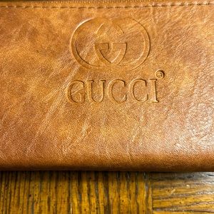 Not authentic GUCCI wallet